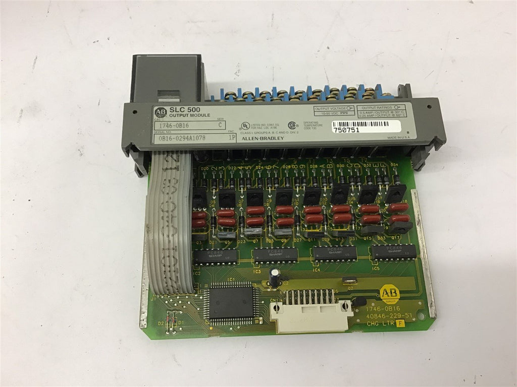 Allen-Bradley SLC 500 1746-OB16 Output Module 10-50 VDc