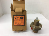 Cash Acme 1871 1747 Pressure Reducing and Regulating Valve 400 PSI 1/4" Pipe