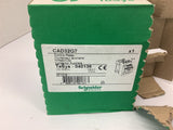 Schneider Electric CAD32G7 Control Relay 120 Volts