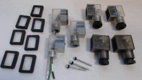 7 - SERVO PLUG CONNECTORS - 2( CNE 115V ) -  2 (H.T.P. 115V ) - 3 ( OMAL 110V )