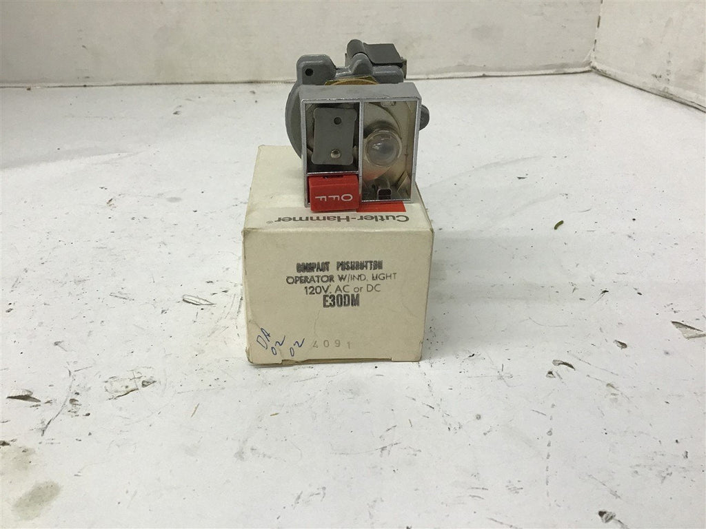 Cutler Hammer E30DM Operator W/IND Light