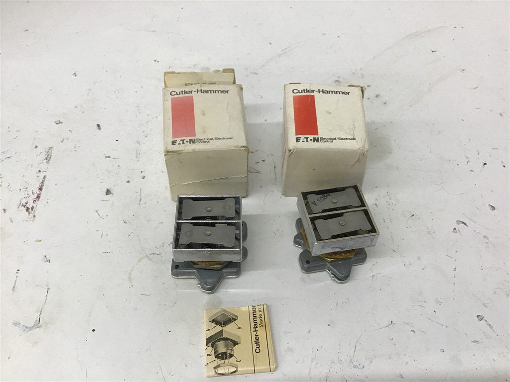 Cutler Hammer Compact Push Button E30AC A4 Lot Of 2