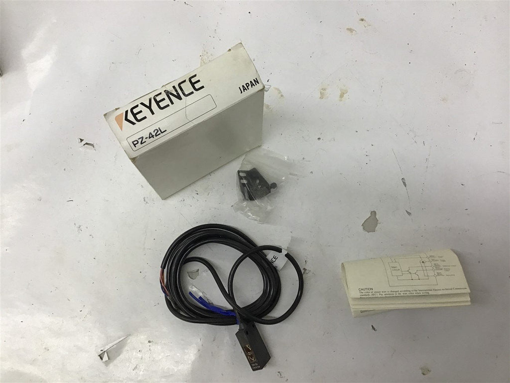 Keyence PZ-42L Photoelectric Sensor