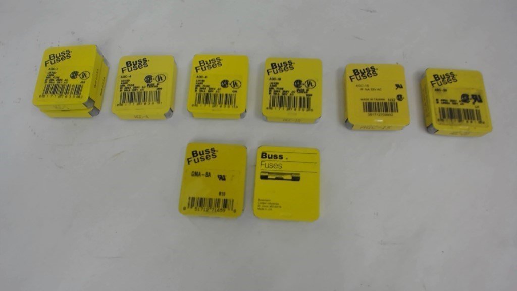 LOT OF 38 VARIOUS BUSSMANN FUSES