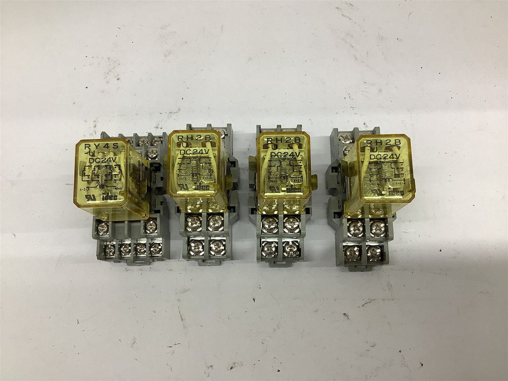 Relay Assorted 3 Each RH2B 24 VDC 1 Each RY4S 24 VDC With Base Lot Of 4