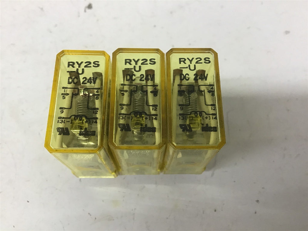 IDEC RY2S-U Relay 24 V Lot Of 3