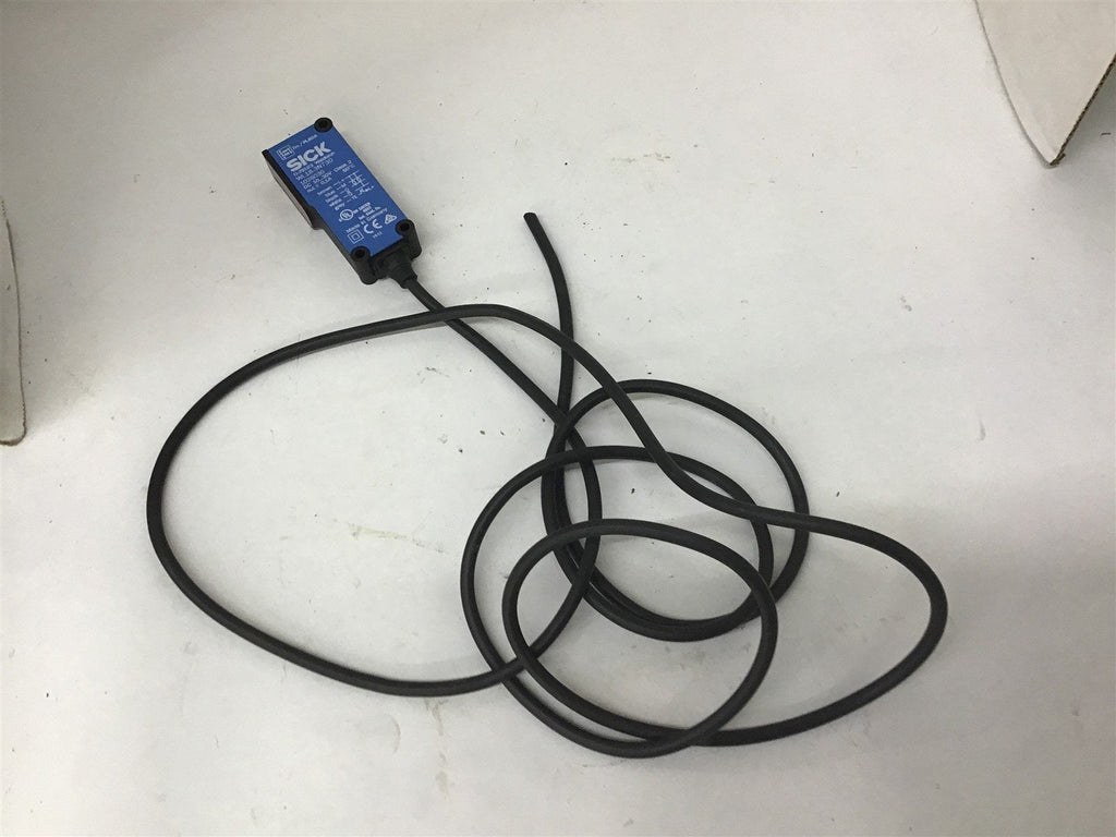 Sick WL18-3N130 Photoelectric Sensor W/ 5' Cord