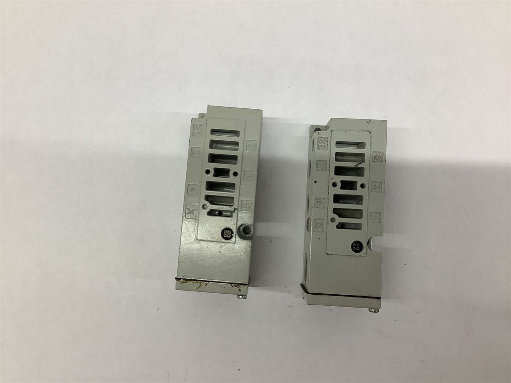 Numatics 5 Port Valve 9/16" ID Lot Of 2