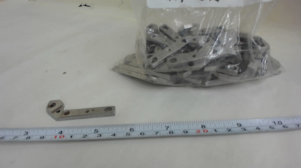 Lot Of 50 90° Corner Brackets