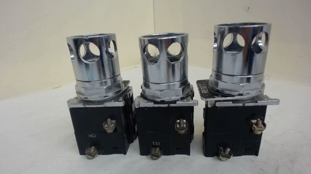 3-Cutler-Hammer 10250T/91000T Indicating Lights With Guard, No Cap, 250 V Dc Max