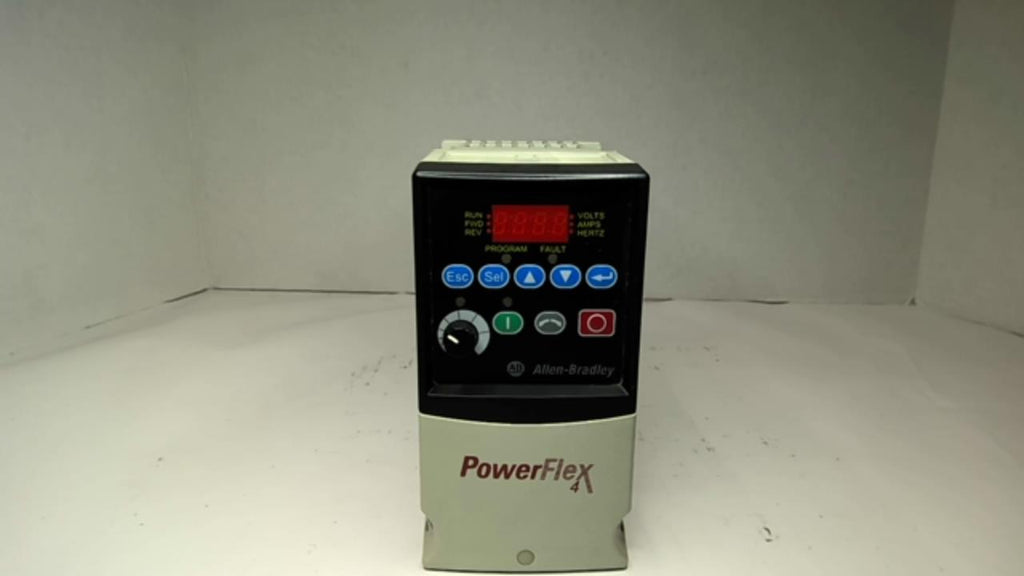 Allen Bradley 22A-B8P0N104 PowerFlex 4 Drive 2 hp 230 Volts 3 Phase