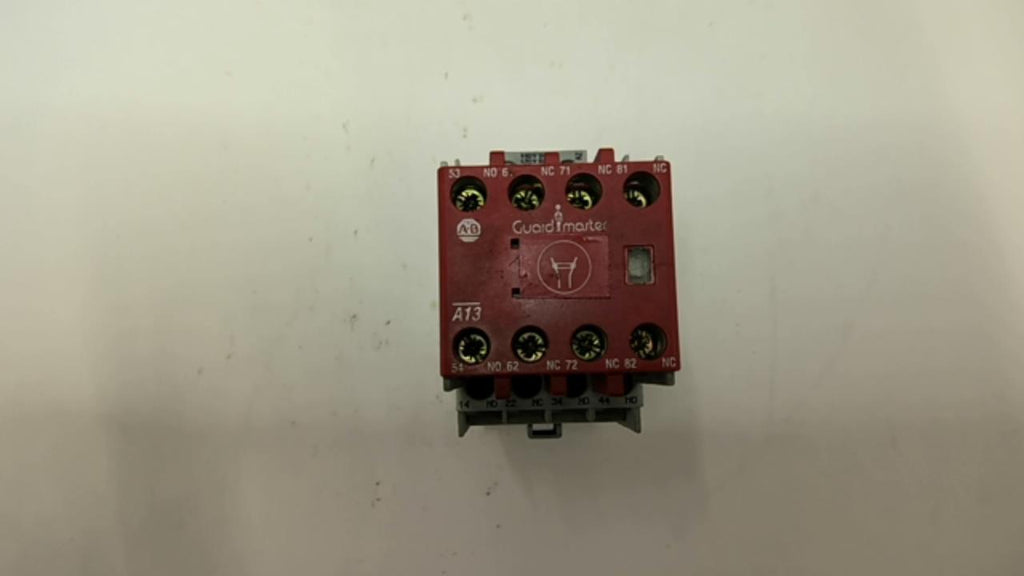 Allen Bradley 700-CF310* Saftey Relay W/ 100S-F Contactor 25 Amp