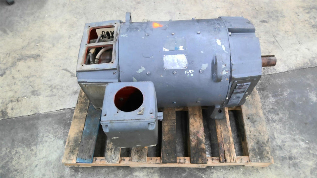 GE 5CD204RA002 150 hp DC Motor 1750/2000 RPM CD409AT 500 A Volts 300/150 F Volt