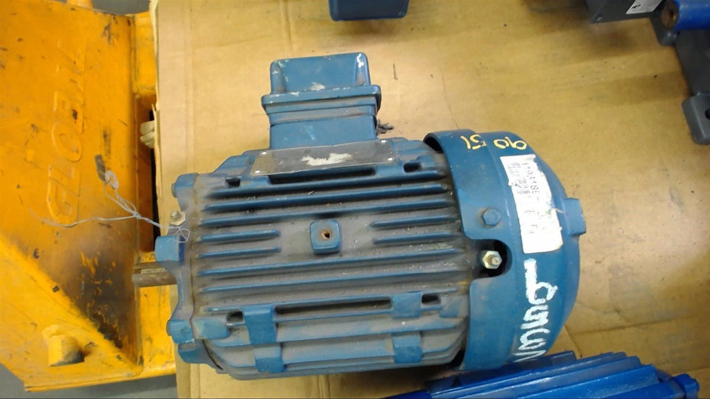 SIEMENS RGZEESD 2 HP AC MOTOR 575 VOLTS, 1755 RPM 4P, 145T FRAME, 3 PHASE, 60 HZ