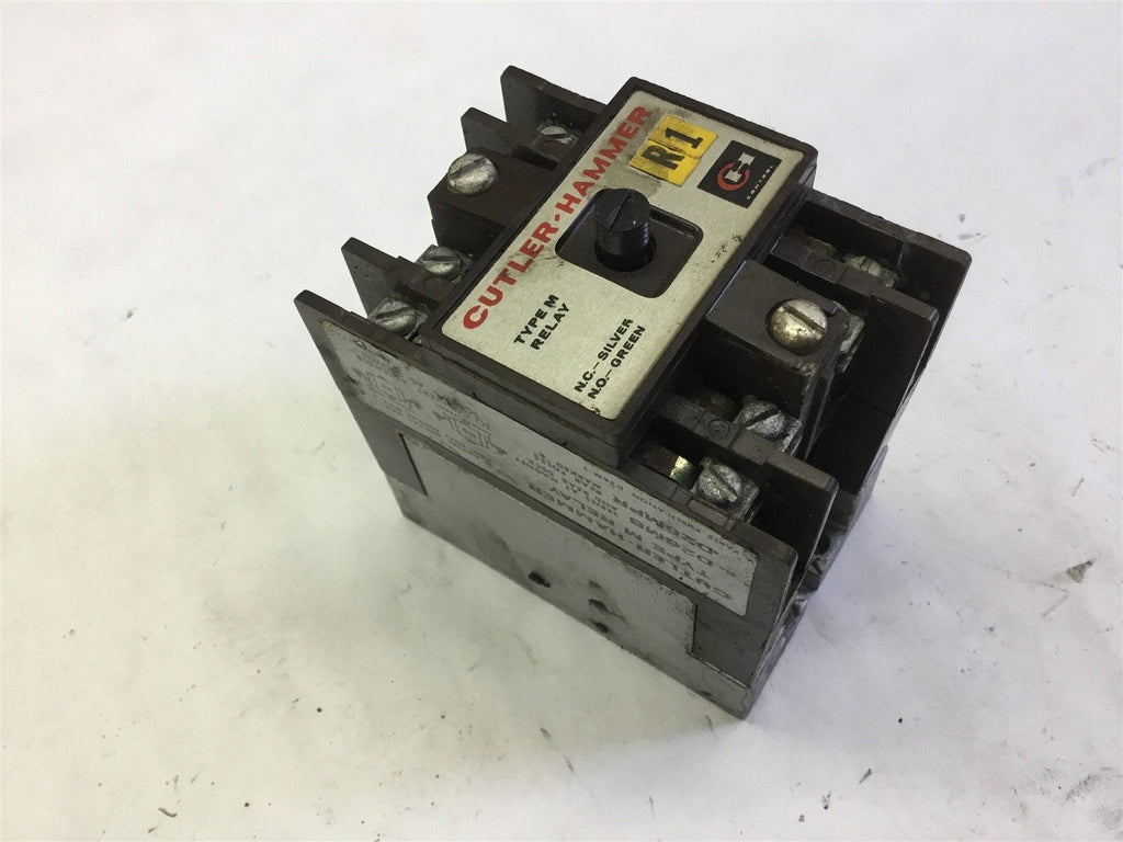 CUTLER-HAMMER TYPE M RELAY D26MB 10 AMP 600 VAC