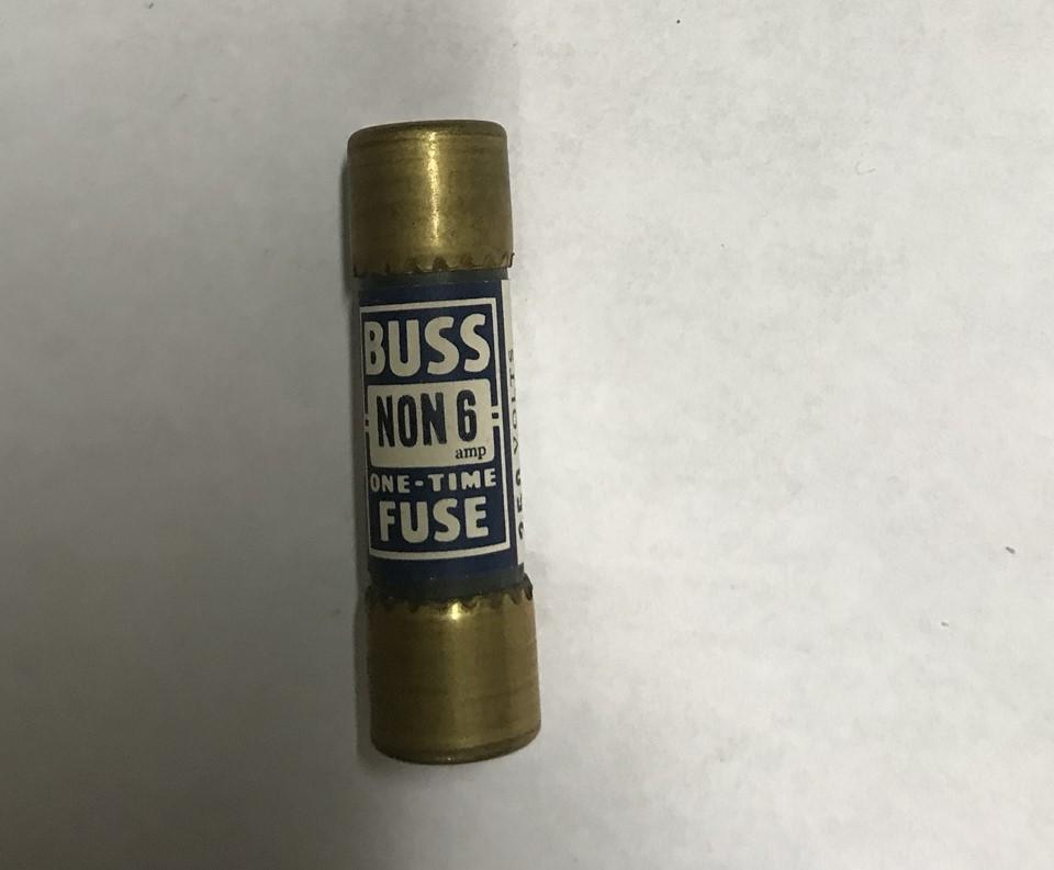 BUSSMAN NON-6 FUSES LOT OF 8