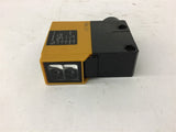 Omron E3A2-R3M4T Photoelectric Switch