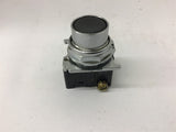 Cutler-Hammer 10250T/91000T Contact Block with Black Flush Pushbutton