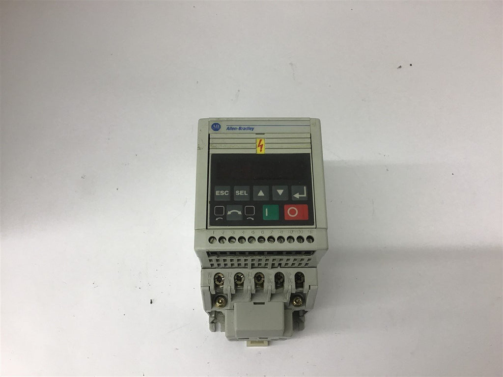 Allen Bradley 160BA03NSF1P1 Speed Control AC Drive