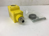 Banner Q45BB6CV4Q5 Photoelectric Sensor 10-30 Vdc 250 MA