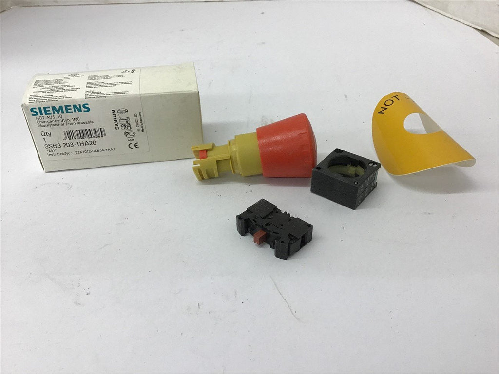 Siemens 3SB3 203-1HA20 Emergency Stop 1 NC