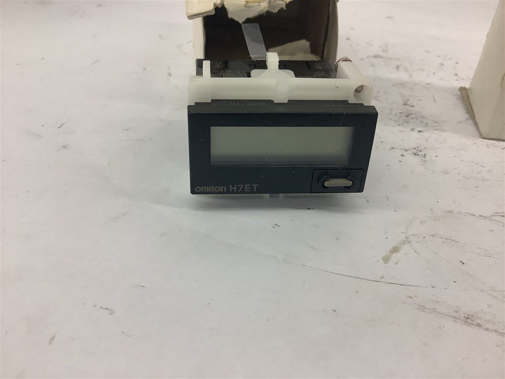 Omron H7ET-NV-B Time Counter