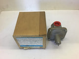 ITT V300E305A170 Gas Pressure Regulator 3/4" NPT 1/2 PSI