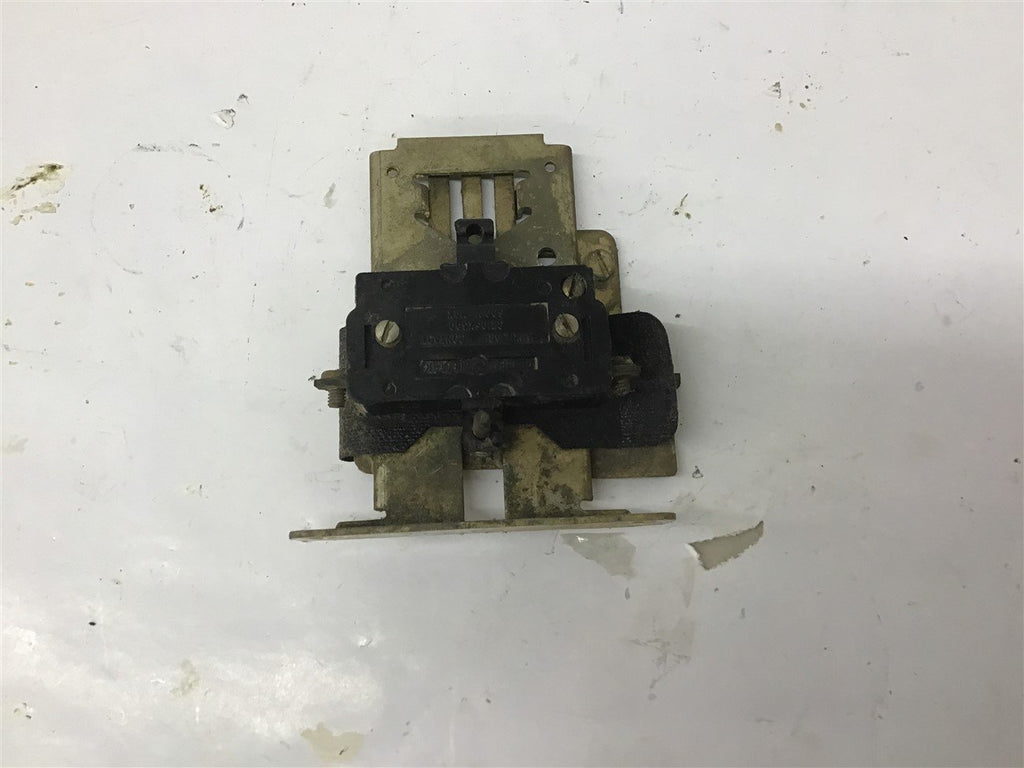 GE CRI05X300 600V Auxiliary Contact