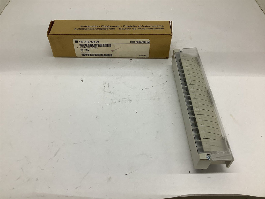 TSX Quantum 140 XTS 002 00 Terminal Strip