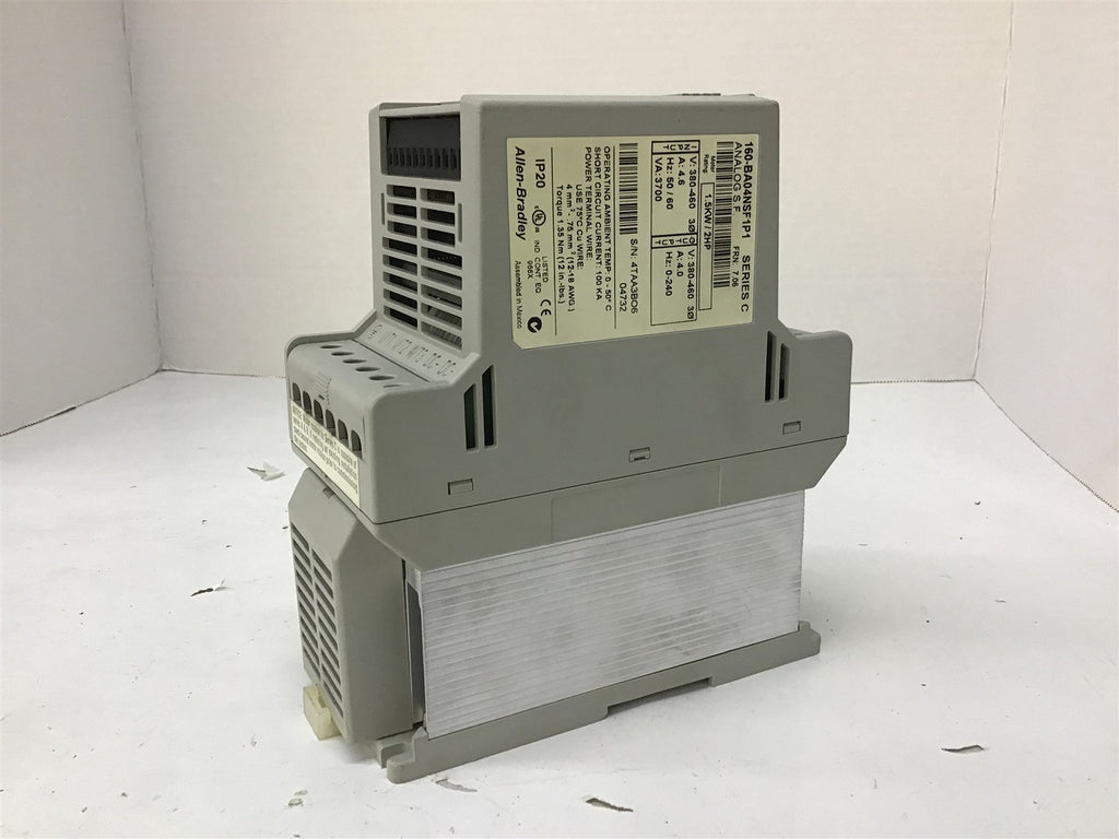 Allen Bradley 160-BA04NSF1P1 1.5KW/2HP Ac Drive 380/460 V