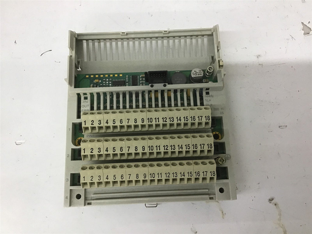 Schneider Automation TSX Momentum 170ADM35011 Base With Terminals