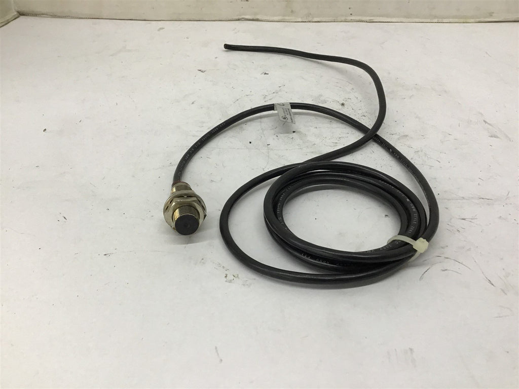 Allen-Bradley 872C-DH3NP12-E2 Proximity Sensor 3' L