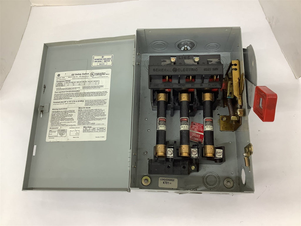 GE TH3361 Fusible Safety Switch M10 30A 600V Type 1 Indoor Enclosure