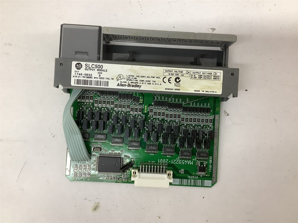 Allen Bradley 1746-OB32 SER D SLC500 Output Module