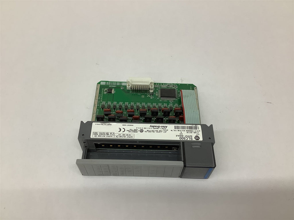 Allen-Bradley 1746-0V16 Ser C Output Module