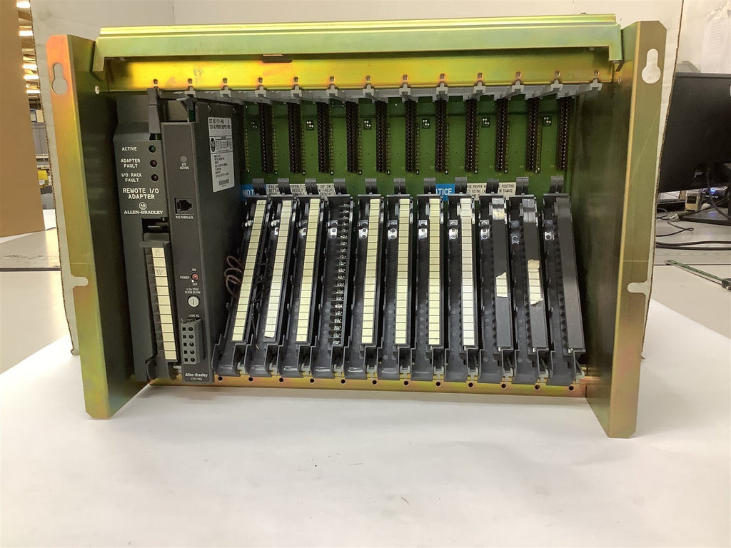 Allen Bradley 1771-A3B B 1771-P4S Slot Chassis