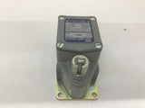 Square D 9007 TUB5 Limit Switch Series D 600 V 20AMP