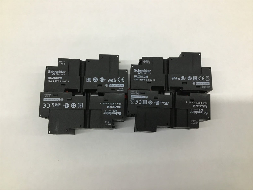 Schnieder RUZSC2M 12A 250V 2.5kV 3 Lot of 4 Relay