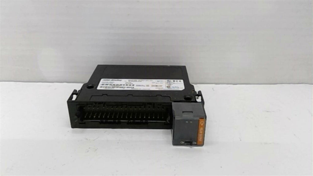 Allen Bradley 1756 OW16IA Relay Isolated Output Module