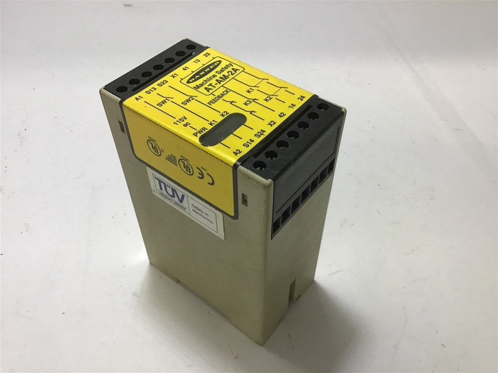 Banner AT-AM-2A Machine Safety Relay 115 VAC